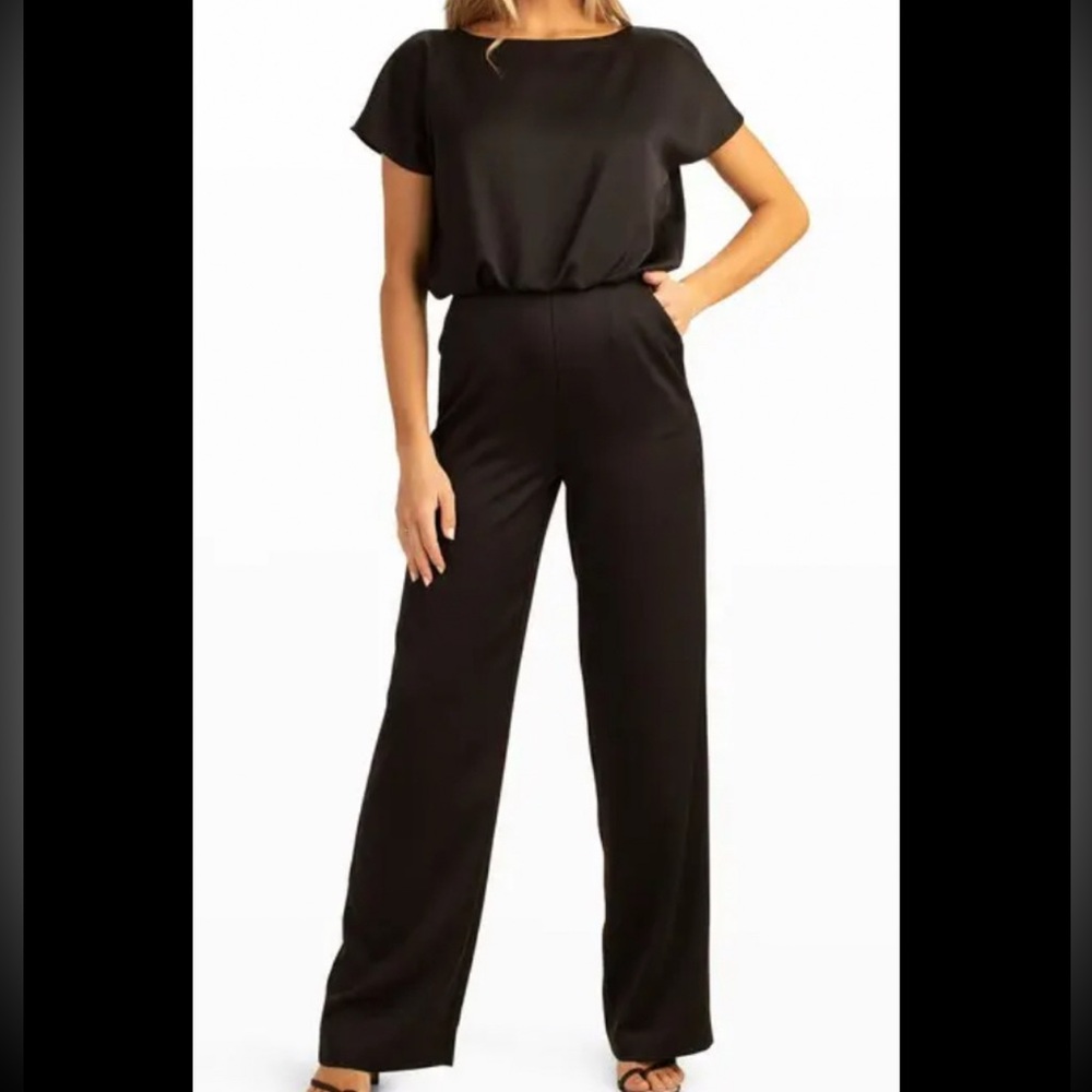 Trina Turk Black Amuse jumpsuit size 16 short sleeve wide leg jumper